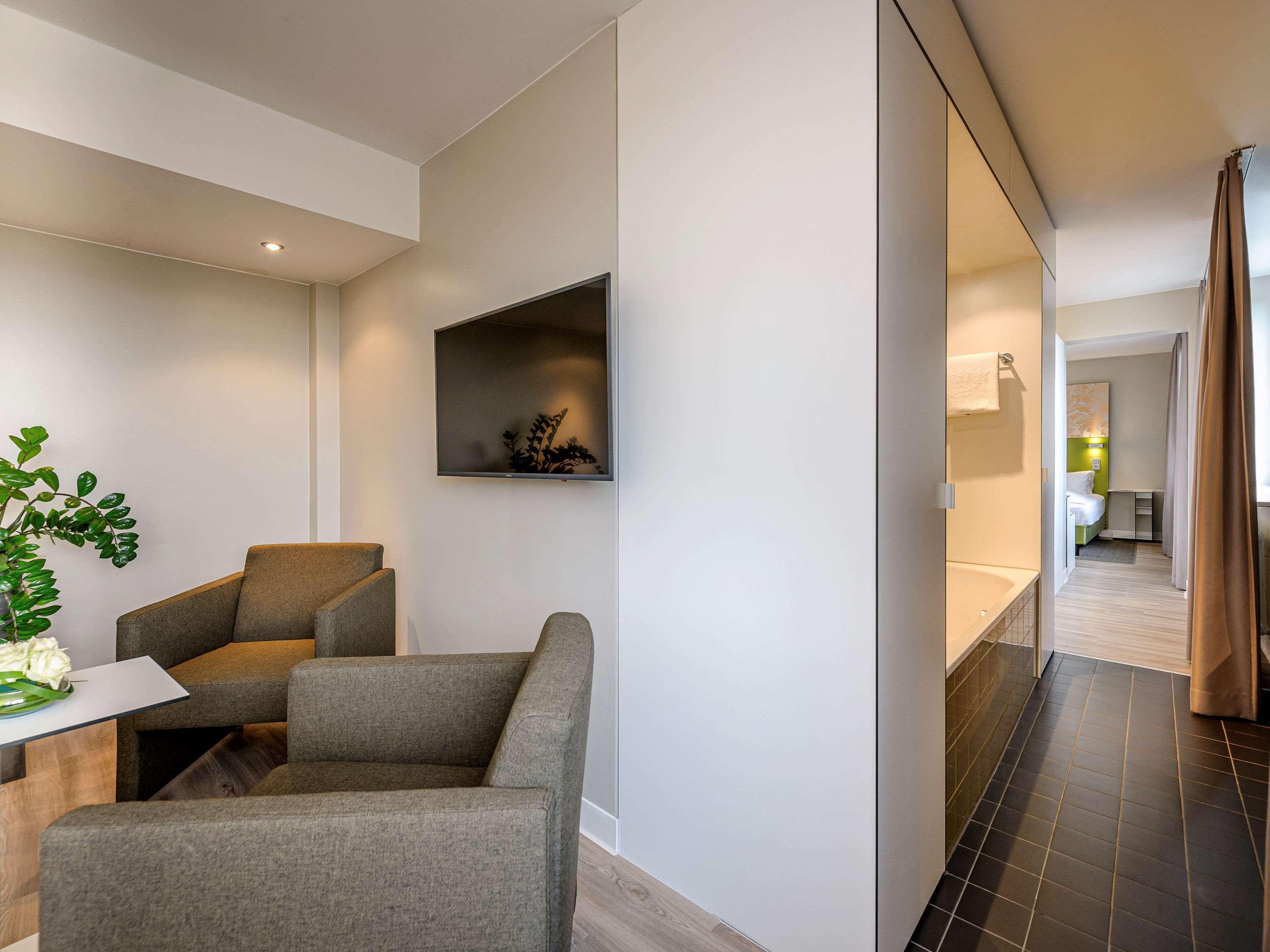 Congress Hotel Mercure Nuernberg An Der Messe Εξωτερικό φωτογραφία