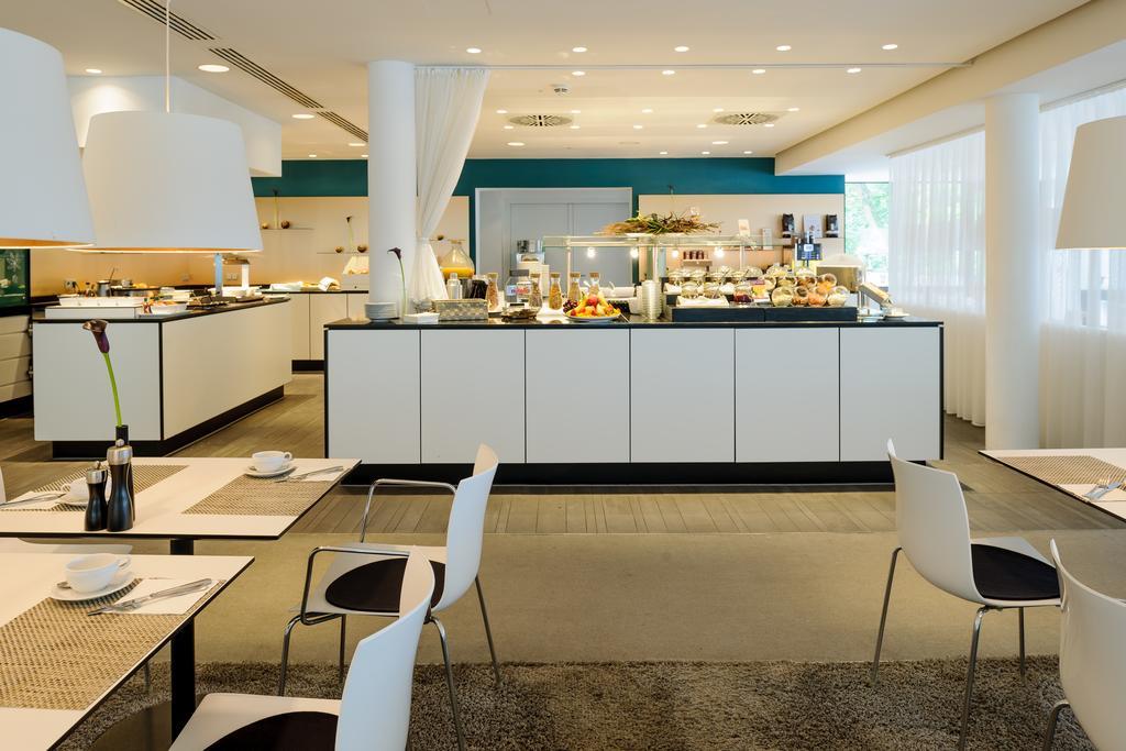 Congress Hotel Mercure Nuernberg An Der Messe Εξωτερικό φωτογραφία